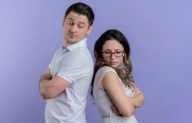 Jarang Disadari! Ini 7 Tanda Anda Sedang Menjalani Hubungan dengan Orang yang Tidak Menghargai Anda