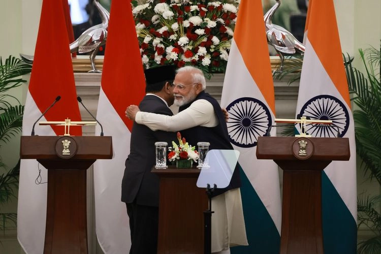 Akrabnya Prabowo dan PM India, Berpelukan hingga Sapaan ''Brother''