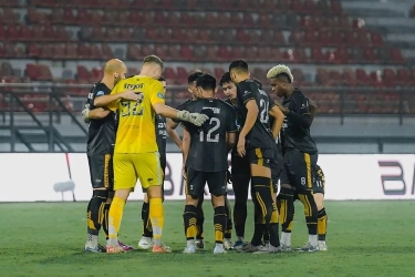 Hasil Dewa United Vs PSM Makassar 3-2: Hattrick Alex Martins Benamkan Tim Balotelli
