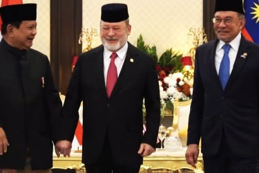 Prabowo Sebut Indonesia-Malaysia Sepakat Tertibkan Masalah Tenaga Kerja