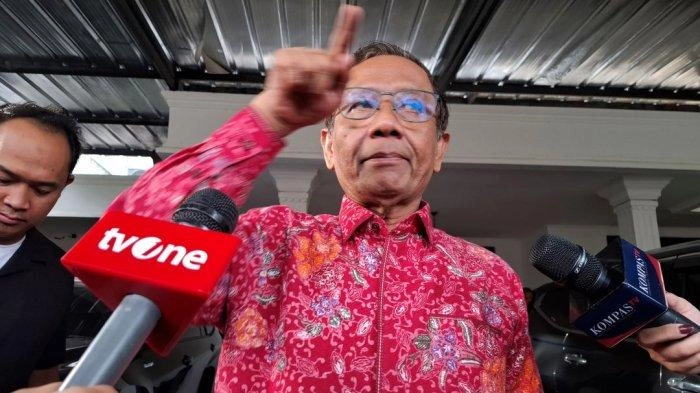 Heran Mahfud soal Pagar Laut: Duga Ada Kolusi-Korupsi, tapi Tak Ada Penegak Hukum Tegas