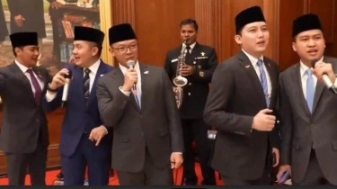 Saat Menlu Sugiono dan Mayor Teddy Joget-joget Nyanyikan Kuch Kuch Hota Hai di Istana Presiden India