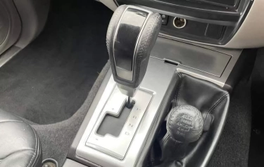 Minat Beli Mobil Bekas 4x4, Wajib Cek 5 Komponen Ini Biar Nggak Susah di Kemudian Hari