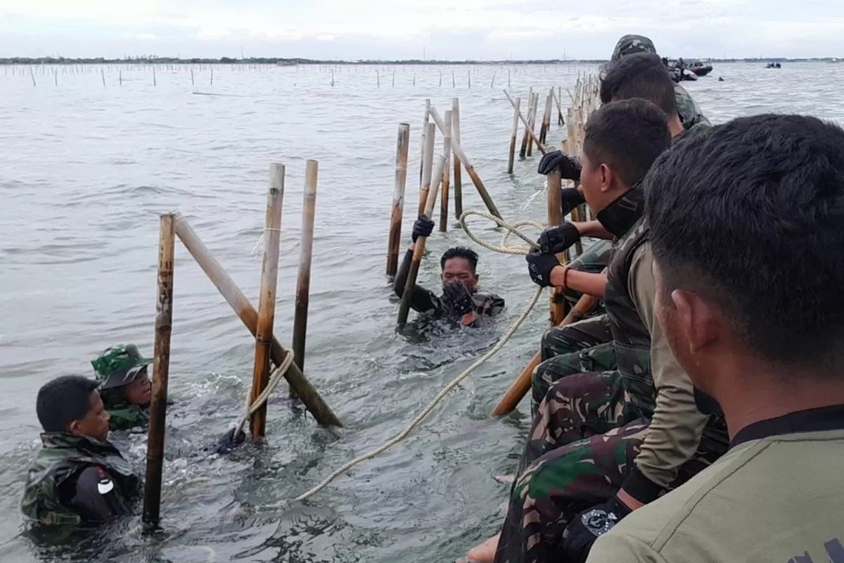 Mahfud MD Desak Kejagung, Polri, dan KPK Berani Usut Dugaan Korupsi di Kasus Pagar Laut Tangerang