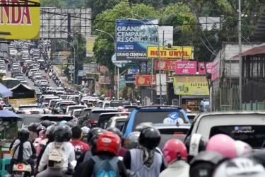 Psikolog Ungkap Alasan Banyak Orang Tetap Liburan Meski Tahu Akan Kena Macet