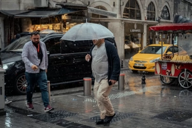 Adakah Tempat yang Tak Pernah Diguyur Air Langit? Simak 6 Fakta Menarik Tentang Hujan