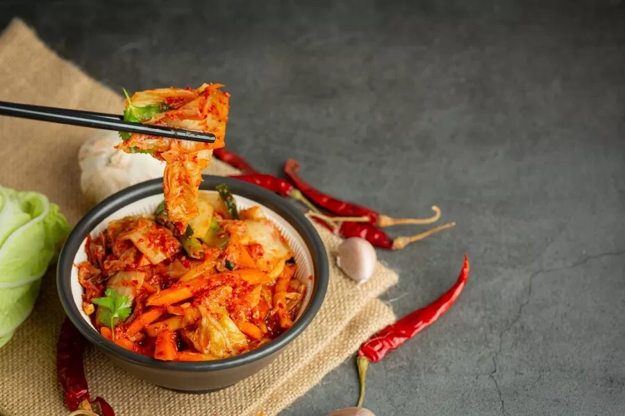Kimchi, Makanan Fermentasi Lezat dengan Segudang Manfaat untuk Kesehatan 