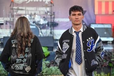 BERITA FOTO - Ketika Pemain Persib Lenggak-lenggok Jadi Model di Fashion Show...