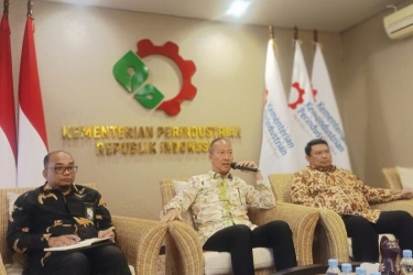 Menperin Siapkan Kawasan Industri untuk Tampung Relokasi Pabrik China ke Indonesia