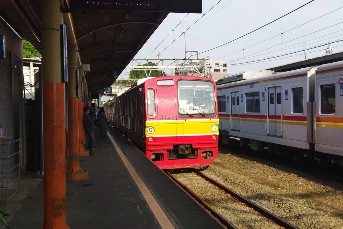Stasiun Karet Tak Lagi Jadi Tempat Naik-Turun Penumpang Mulai April 2025