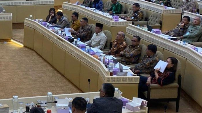 Daftar 8 Pegawai ATR/BPN Disanksi Berat Buntut Terbitnya Sertifikat SHGB & SHM Pagar Laut Tangerang