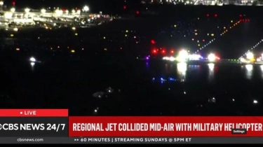 Donald Trump Pertanyakan Tabrakan Pesawat di Udara: Mengapa Helikopter Tidak Naik, Turun atau Belok?