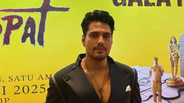 Syuting Film Psykopat, Cornelio Sunny Pakai Helm Khusus Seberat 4,5 Kilogram