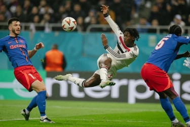 Skor Steaua Bucharest Vs Man United 0-2, Catatan Emas Kobbie Mainoo