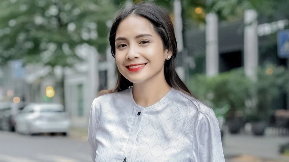Mengintip Jaket Nagita Slavina Seharga Rp350 Juta: Modelnya Sederhana, tapi Mahalnya Luar Biasa