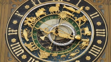 Ramalan Zodiak Sabtu, 1 Februari 2025: Gemini Punya Banyak Waktu Bersama Keluarga