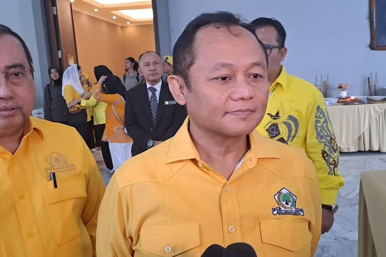 Seperti Retret Akmil Prabowo, Pengurus DPP Golkar dan Menterinya ''Outbond'' di Bogor