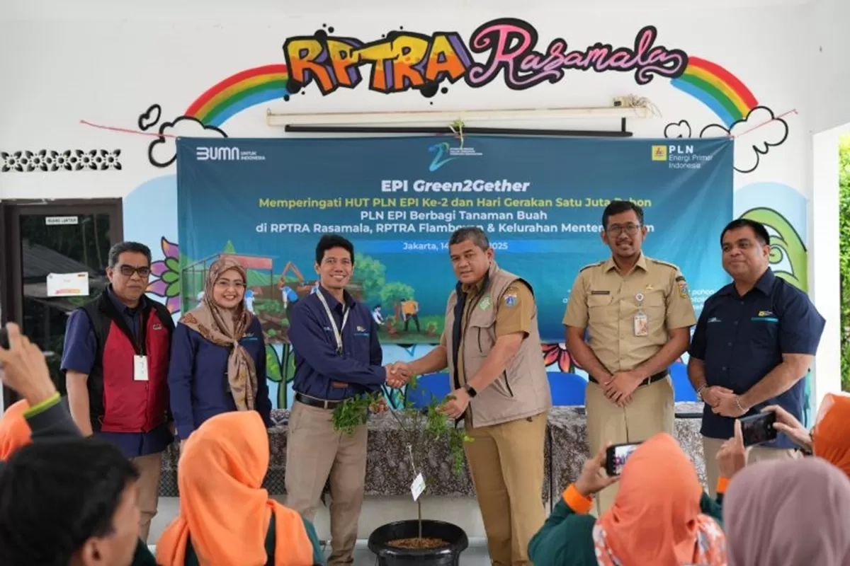 Hari Tanam Pohon Sedunia, Green2Gether PLN EPI jadi Salah Satu Inisiatif Atasi Polusi Udara di Jakarta