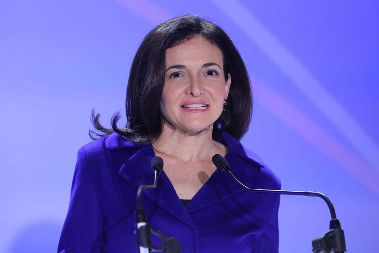 Eks Bos Facebook Didakwa Bersalah gara-gara Hapus E-mail