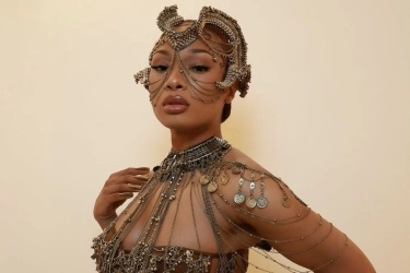 Gaya Unik Rapper Megan Thee Stallion di Paris Haute Couture Week 2025