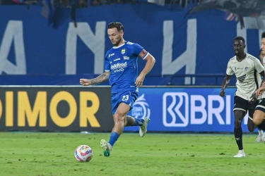 Persib di Puncak, Marc Klok Punya Harapan untuk Hasil Persija Vs PSBS