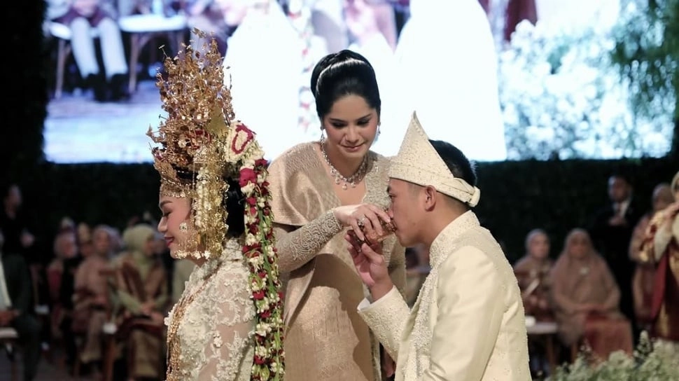 Hadiri Pernikahan Cucu JK, Kondisi Kesehatan Annisa Pohan Bikin Khawatir