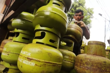 Larangan Toko Eceran Jual Gas Melon Picu Kepanikan Masyarakat, DPR Minta Pemerintah Persiapkan Aturan yang Matang