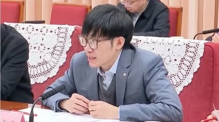 Pendiri DeepSeek Liang Wenfeng Disambut Luar Biasa saat Pulang Kampung ke Tiongkok