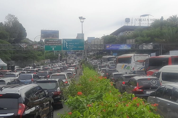 5 Alasan Orang-orang Tidak Kapok Liburan, Meski Macet