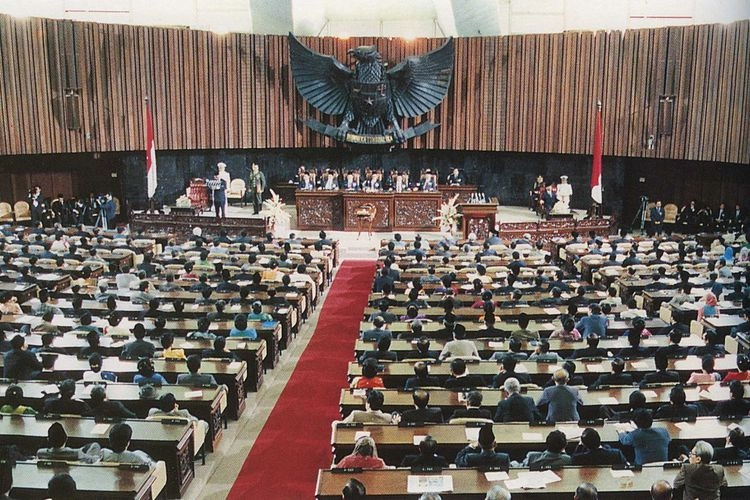 Rapat di DPR, Akankah Tanggal Pelantikan Kepala Daerah Diputuskan Hari Ini?