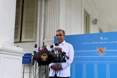 Sekjen Gerindra Temui Prabowo, Bahas HUT ke-17 hingga Program MBG