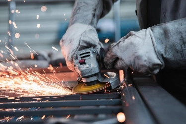 Sektor Manufaktur Indonesia Menguat, PMI Manufaktur di Level Tertinggi Sejak Mei 2024