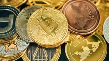 Harga Bitcoin Anjlok ke $93.030, Analis Prediksi Fluktuasi dalam Sepekan
