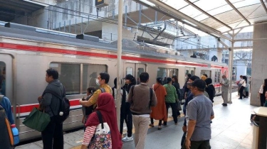 Penumpang KRL Keluhkan Jadwal Baru Gapeka 2025: Terjadi  Penumpukan dan Bikin Chaos