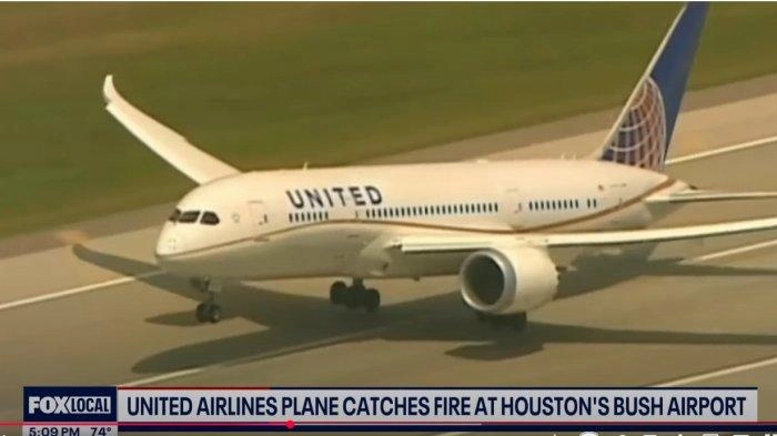 Pesawat United Airlines Terbakar Jelang Lepas Landas di Bandara Houston, Semua Penumpang Selamat
