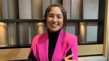 Resmi Menikah, Ochi Rosiana Menangis Haru Dipinang Pilot dengan Maskawin 22,25 Gram Emas