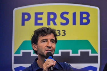 Gugatan Persib Ditolak CAS, Harus Bayar Rp 300 Juta ke Luis Milla
