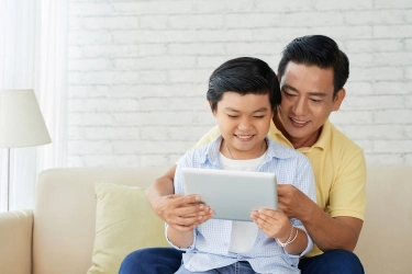Jejak Stres Masa Kecil Terbawa ke Sel Sperma