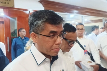 Menaker Bahas Usulan THR Idul Fitri Dibayar Lebih Awal Bareng Pengusaha dan Serikat Pekerja