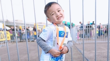 6 Ide Outfit Olahraga Balita ala Rayyanza, Si Kecil Dijamin Tetap Stylish dan Nyaman
