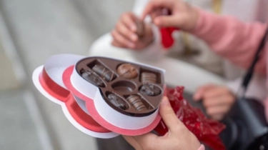 Kenapa Valentine Identik dengan Cokelat? Ini Sejarah dan Maknanya