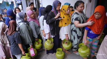Potret Perjuangan Warga Dapatkan Gas Elpiji 3 Kg, Ada yang Meninggal Dunia Usai Kelelahan Mengantre