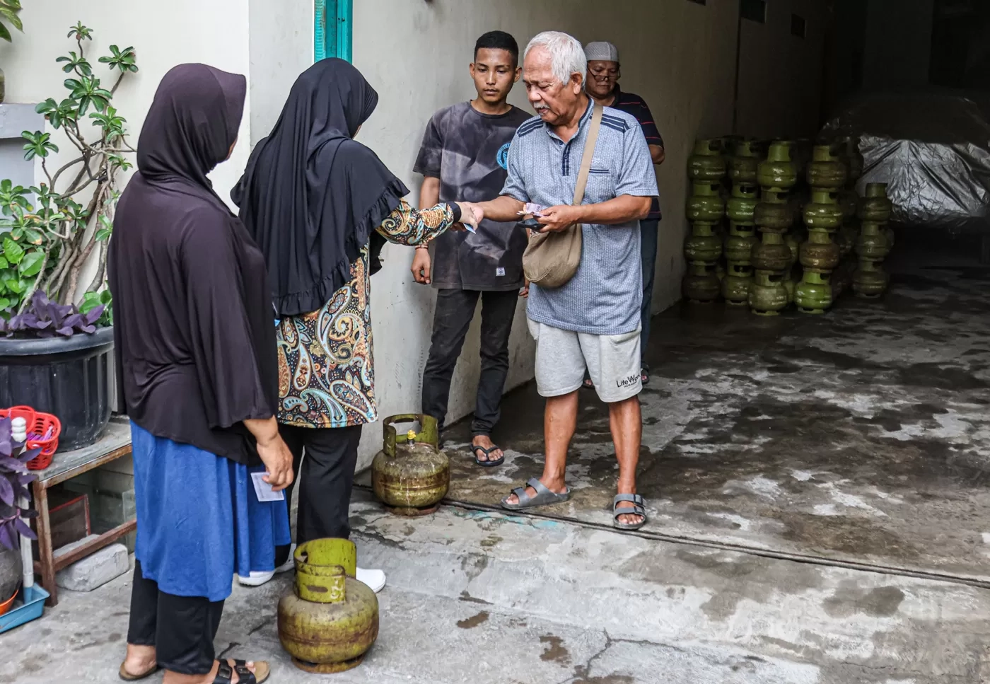Prabowo Batalkan Aturan LPG 3 Kg, Komisi XII DPR Ingatkan Tak Boleh Ada Penimbunan