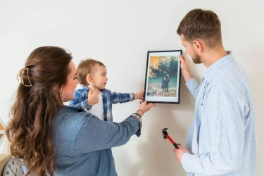 7 Cara Simple Merapikan Foto Keluarga agar Lebih Tertata dan Tidak Menumpuk di Rumah