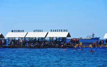 Ramai Kisruh Pagar Laut, Guru Besar UGM Ungkap Sejumlah Suku di Indonesia Biasa Bangun Rumah Terapung 