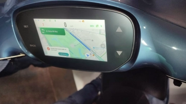 Fitur Menarik dari Motor Listrik Adora, Lihat Navigasi Cukup di Speedometer, Nggak Perlu Buka Google Maps di Handphone