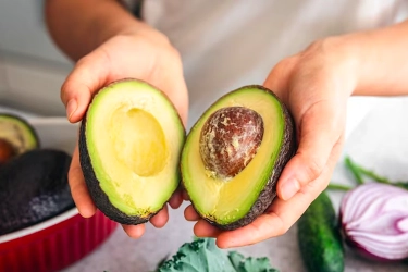 Apa Manfaat dari Buah Alpukat? Ini 9 Daftarnya...