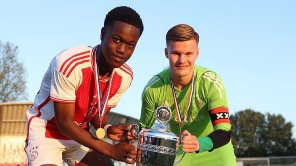 Belanda Panggil 3 Pemain Keturunan Indonesia: Bek Ajax hingga Winger PSV