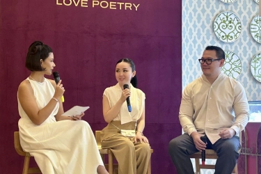 Monica Ivena Bagikan Tips Padu Padan Gaun dan Perhiasan untuk Tampil Elegan