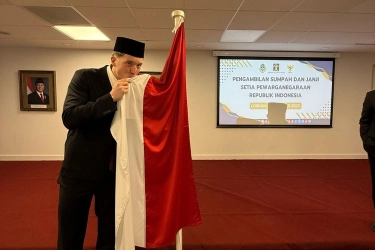 Resmi, Ole Romeny Menjadi Warga Negara Indonesia